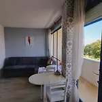 Front De * Royan