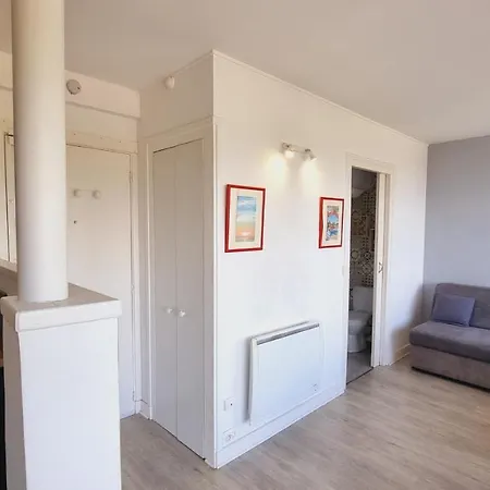 Front De Apartment Royan