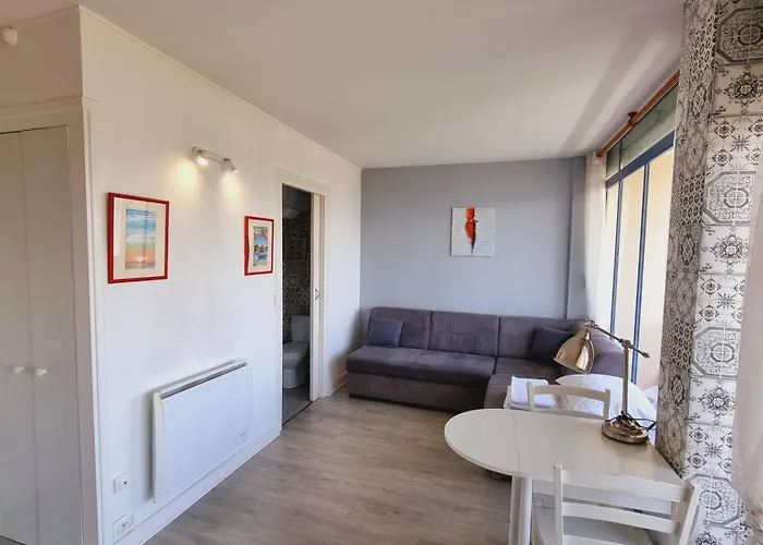 Apartment Front De Royan