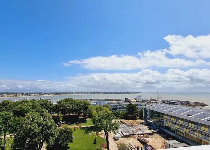 Apartment Front De Royan